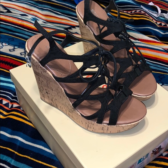 Size 8 wedges - Picture 1 of 6